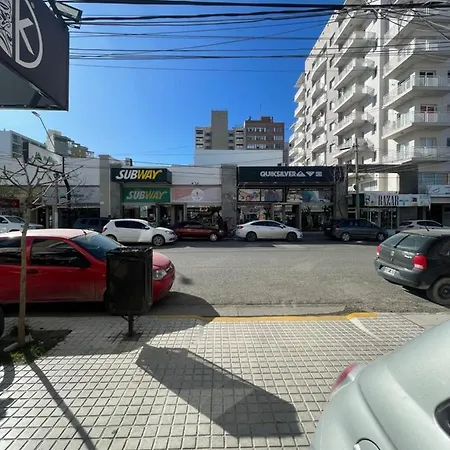 Maison Rouge Puerto Madryn Exterior photo